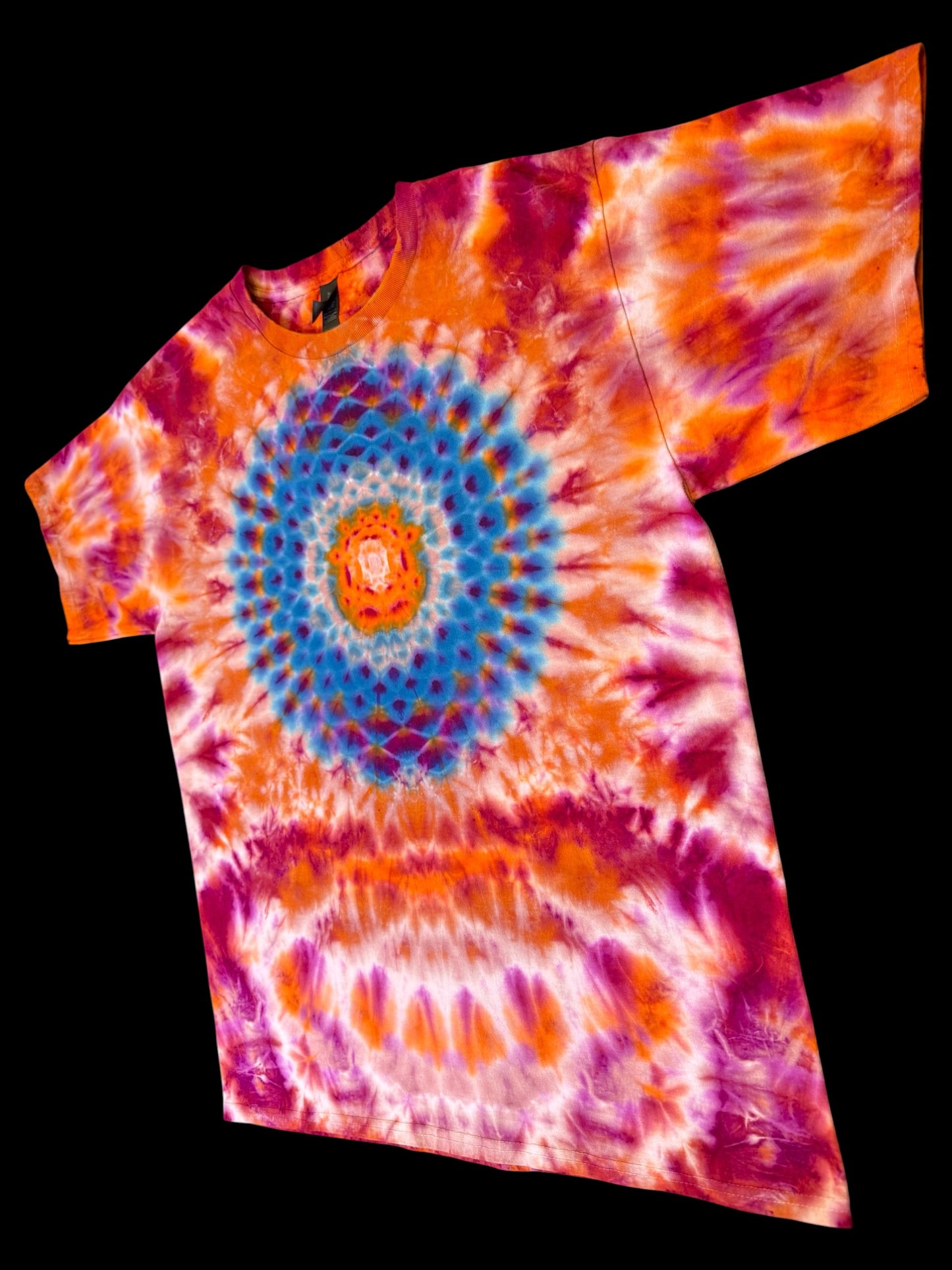 L - electric blue mandala tee