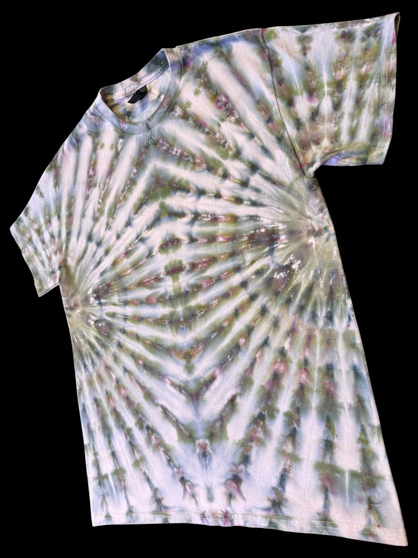 M - ice dyed lavender double fan in stormy gray tee
