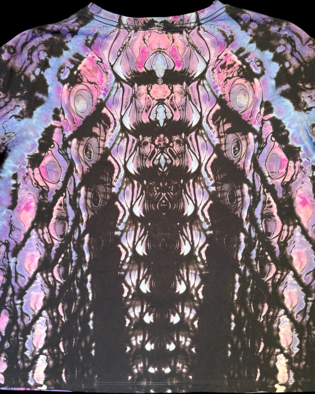 XL - ladies’ fit reverse dyed kenney style cosmic spine vee neck