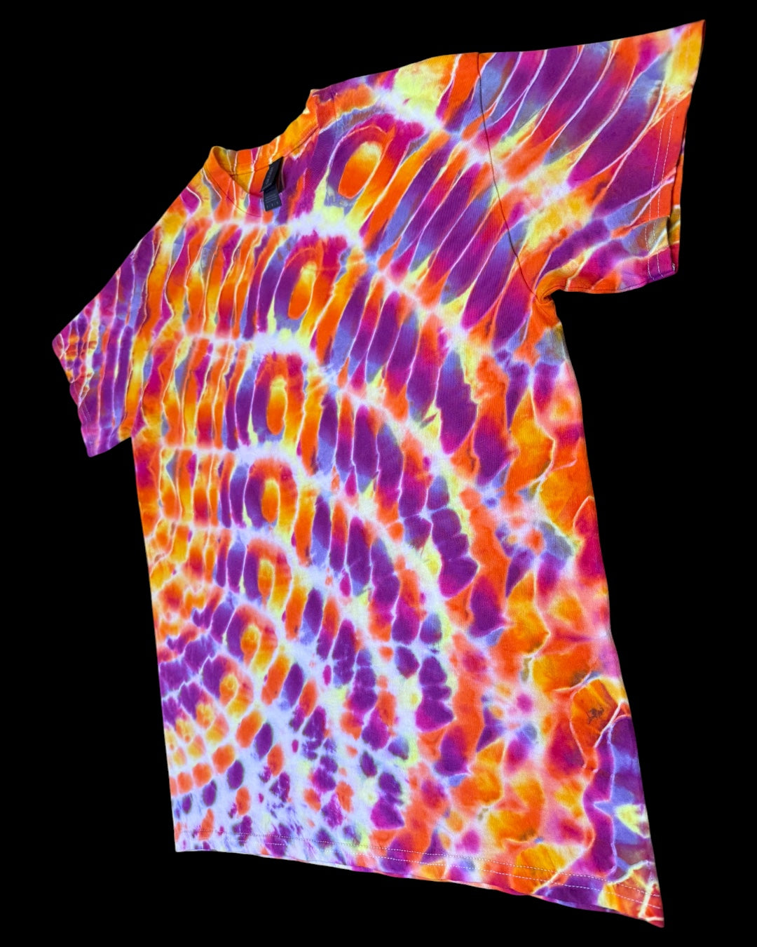 M - UV reactive liquid sunset cosmic roll tee