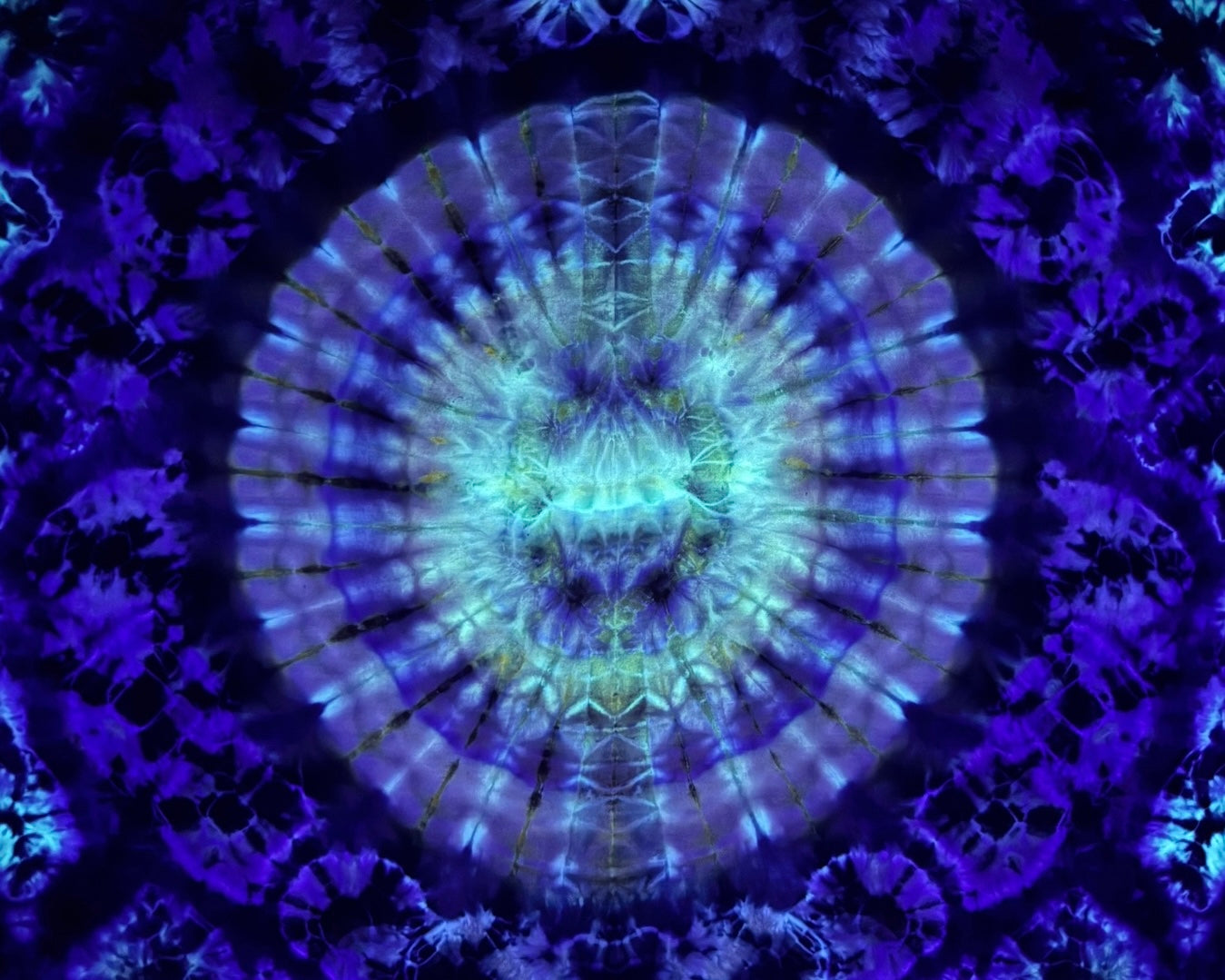 UV reactive kenney style mandala small sized tapestry