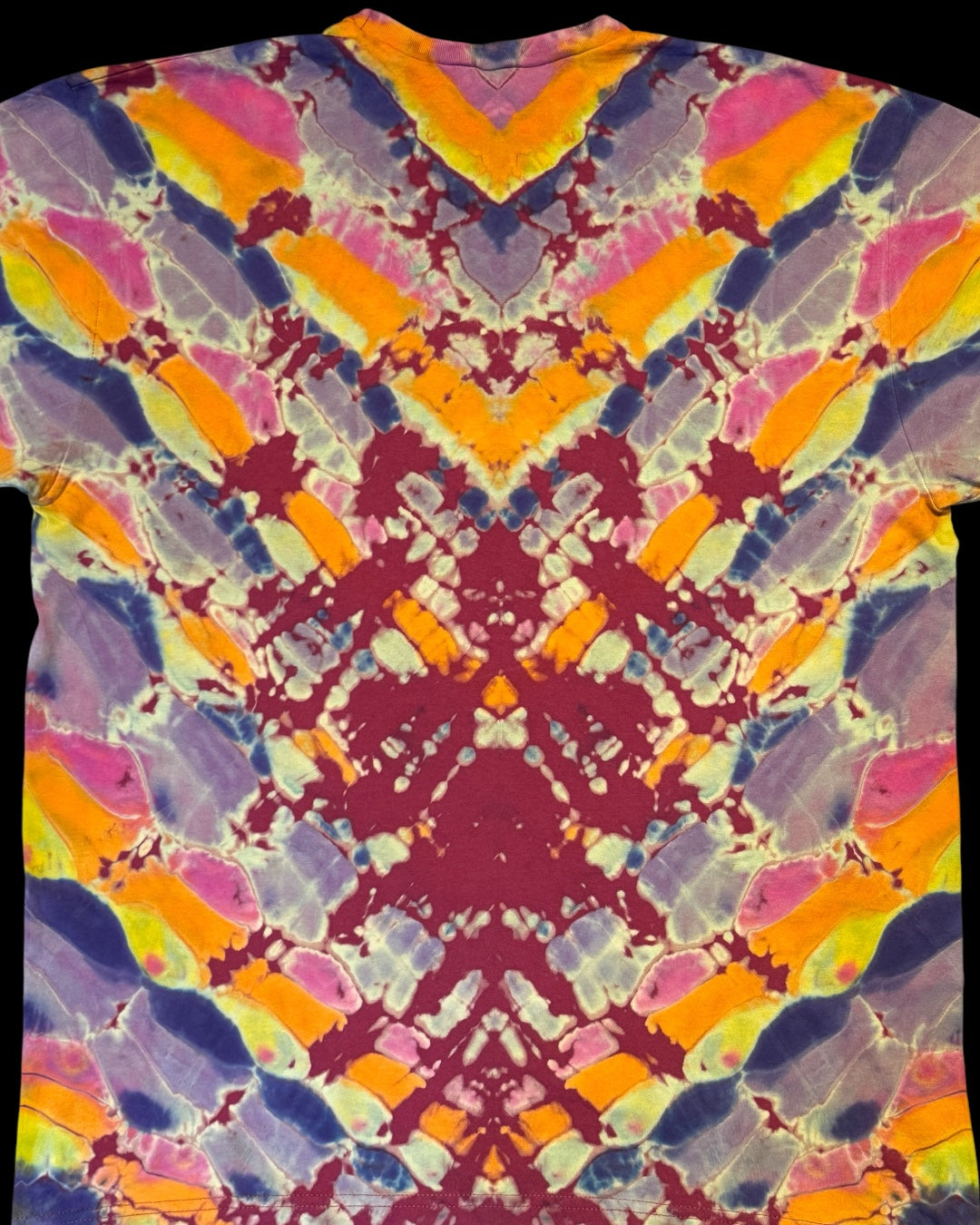 L - burgundy reverse dyed cosmic roll chevron vee neck tee