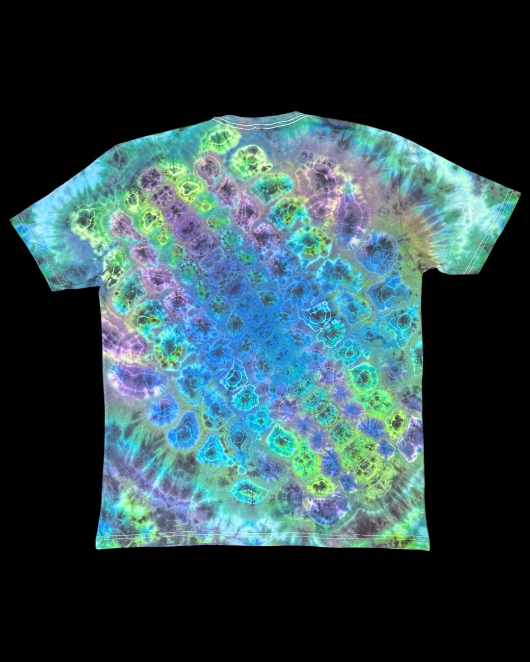XL - trip style with diagonal kenney back tee