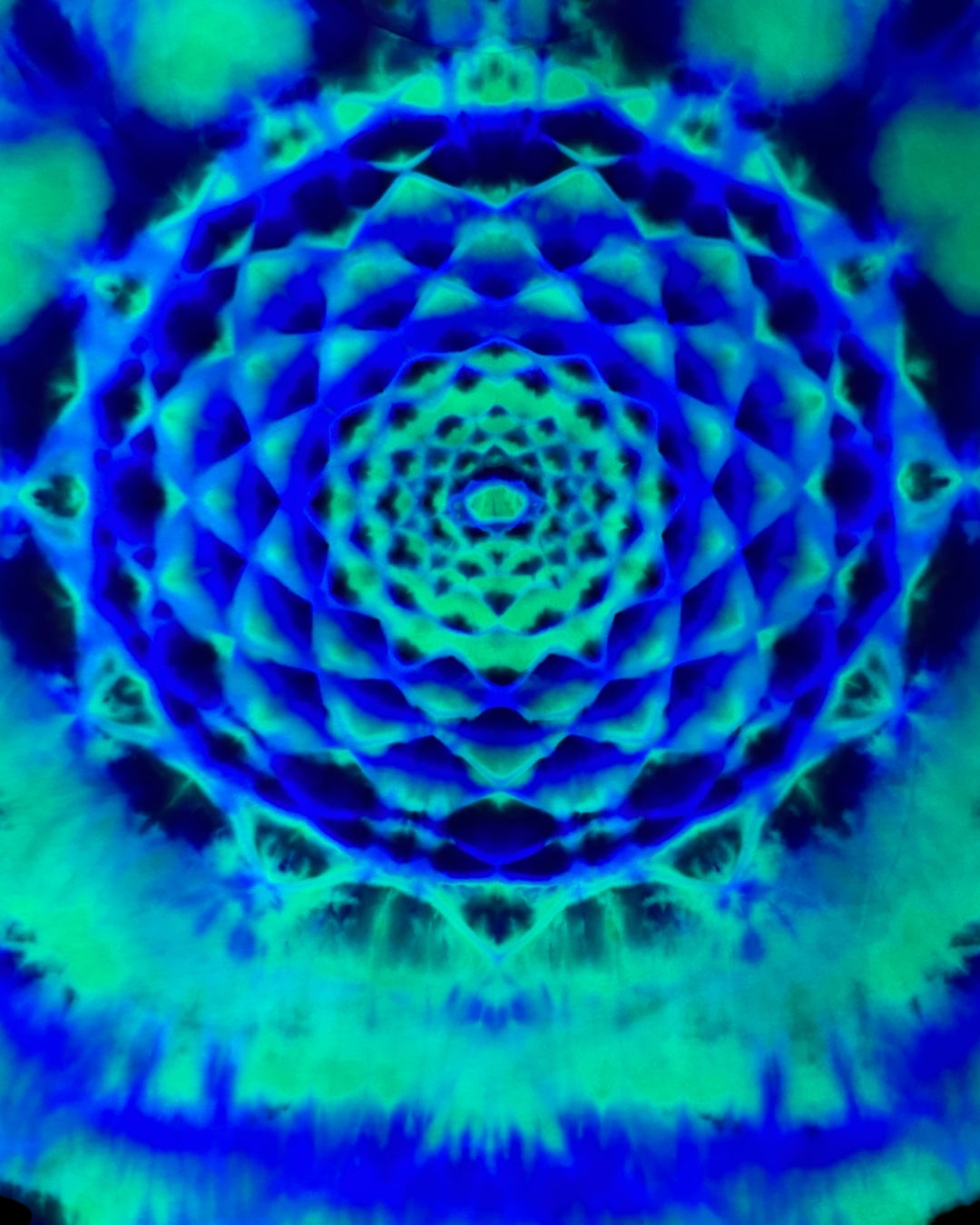 XL - UV reactive rainbow mandala and cosmic roll combo tee