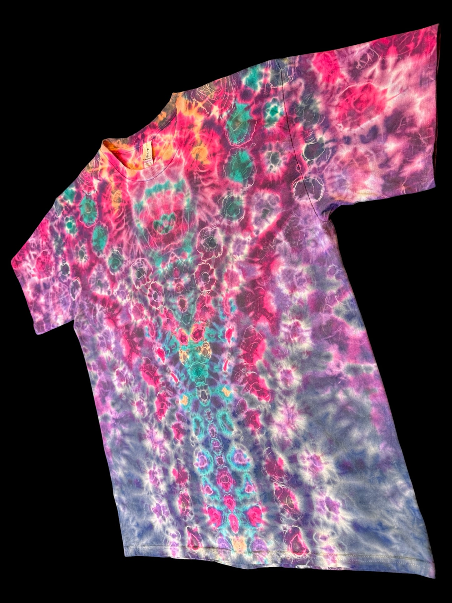 XL - cosmic kenney style tee