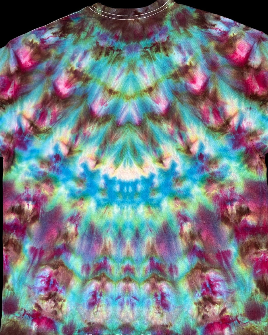 XL - ice dyed kaleidoscope eyes and blue violet mirrored cosmic rolled tee