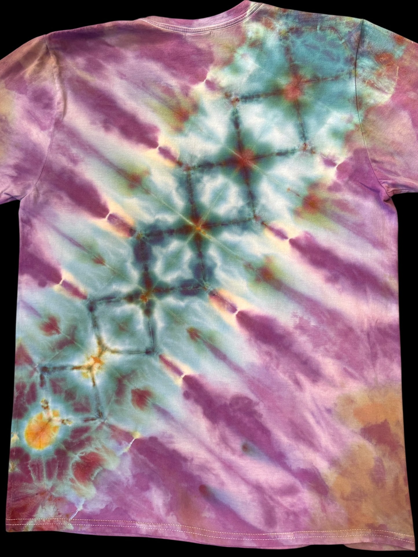 M - ice dyed diagonal klink with liquid purple tee