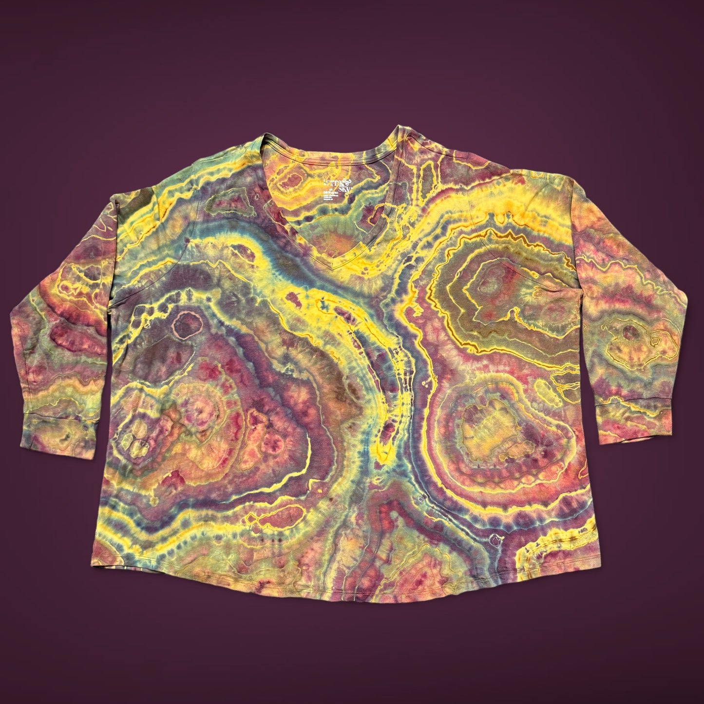 XXXXL - ladies’ fit reversed ice dyed geode 3/4 sleeve top