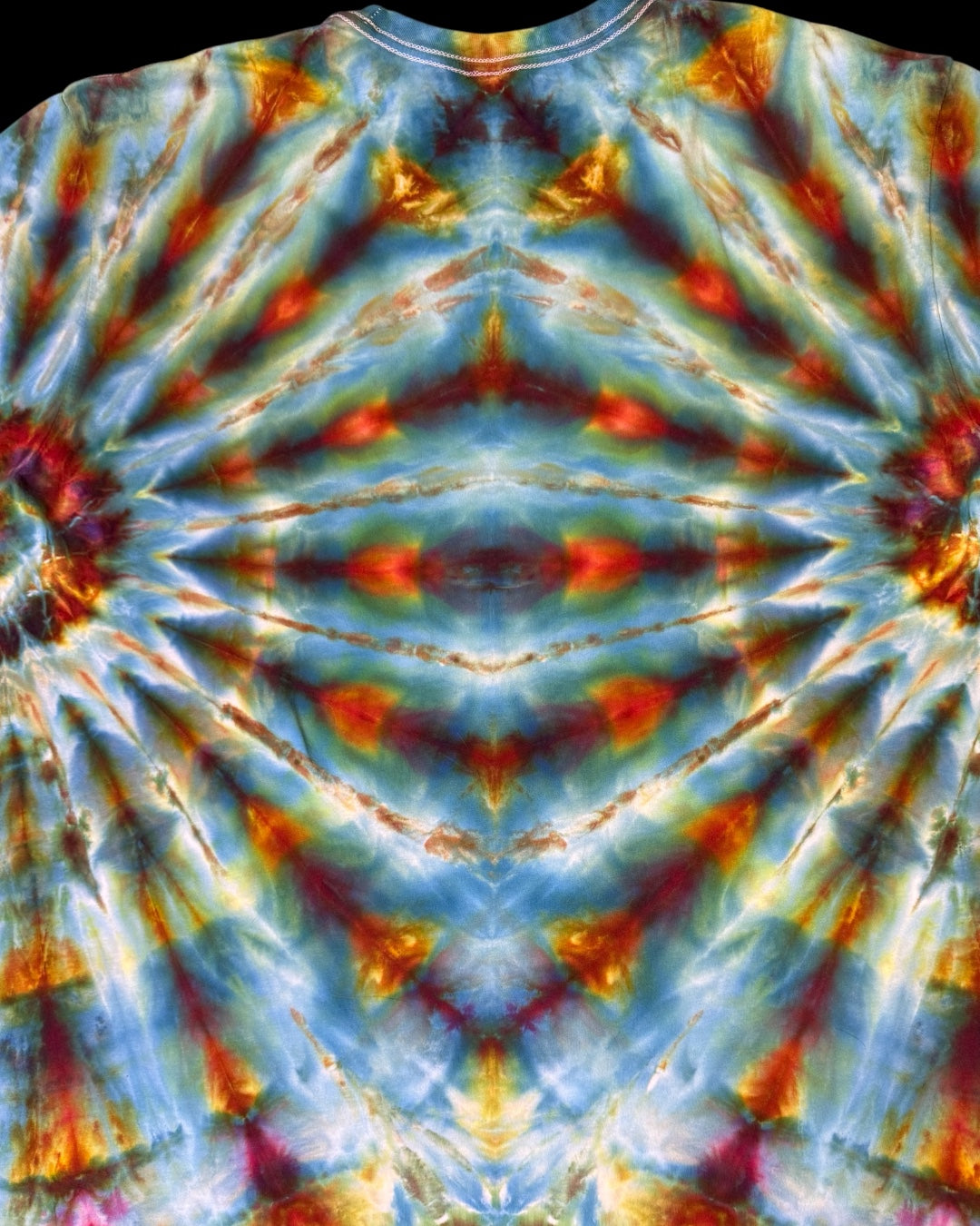 XXL - ice dyed mirrored fan fold long sleeve tee