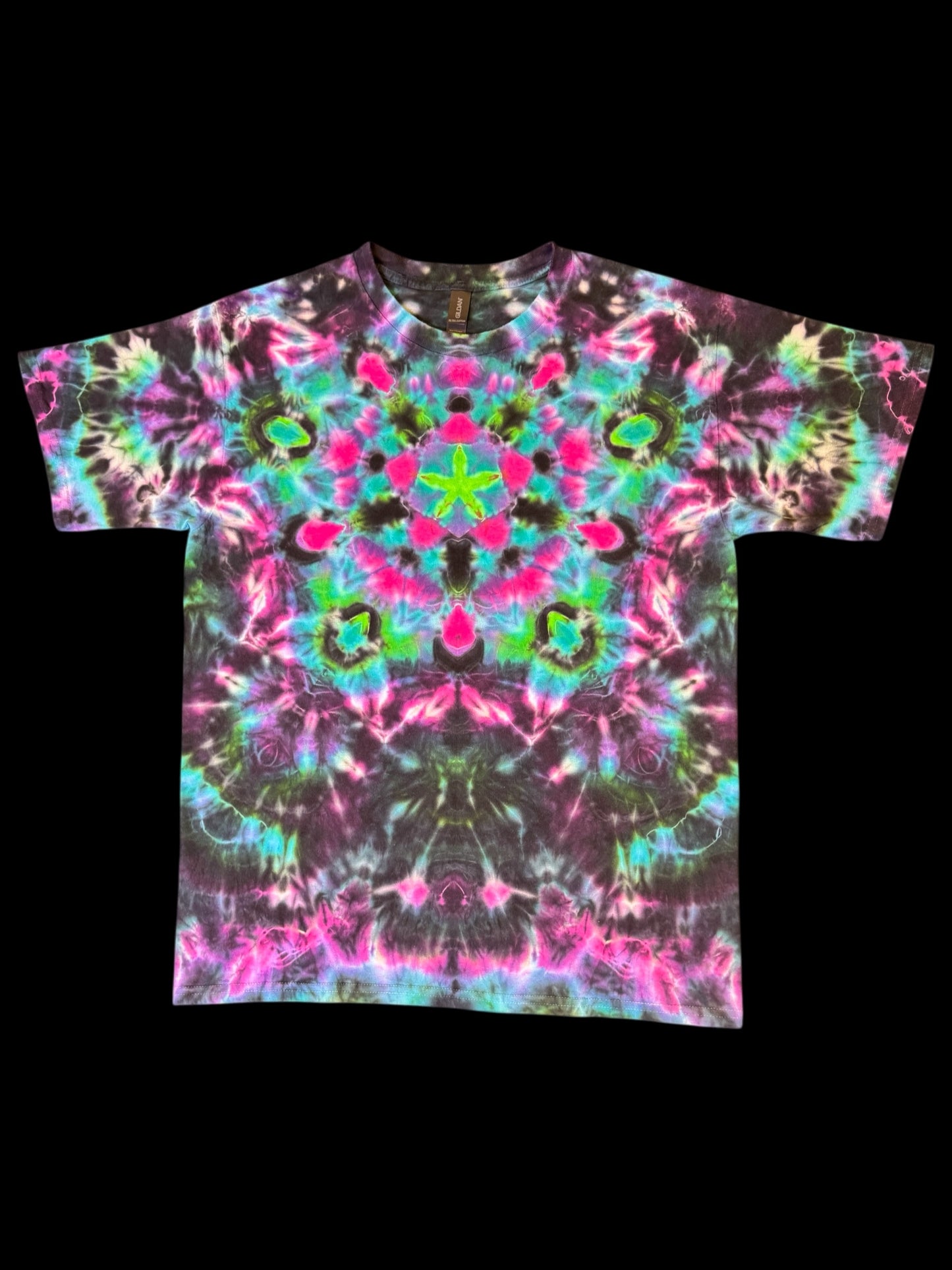 L - five pointer mandala trip combo tee