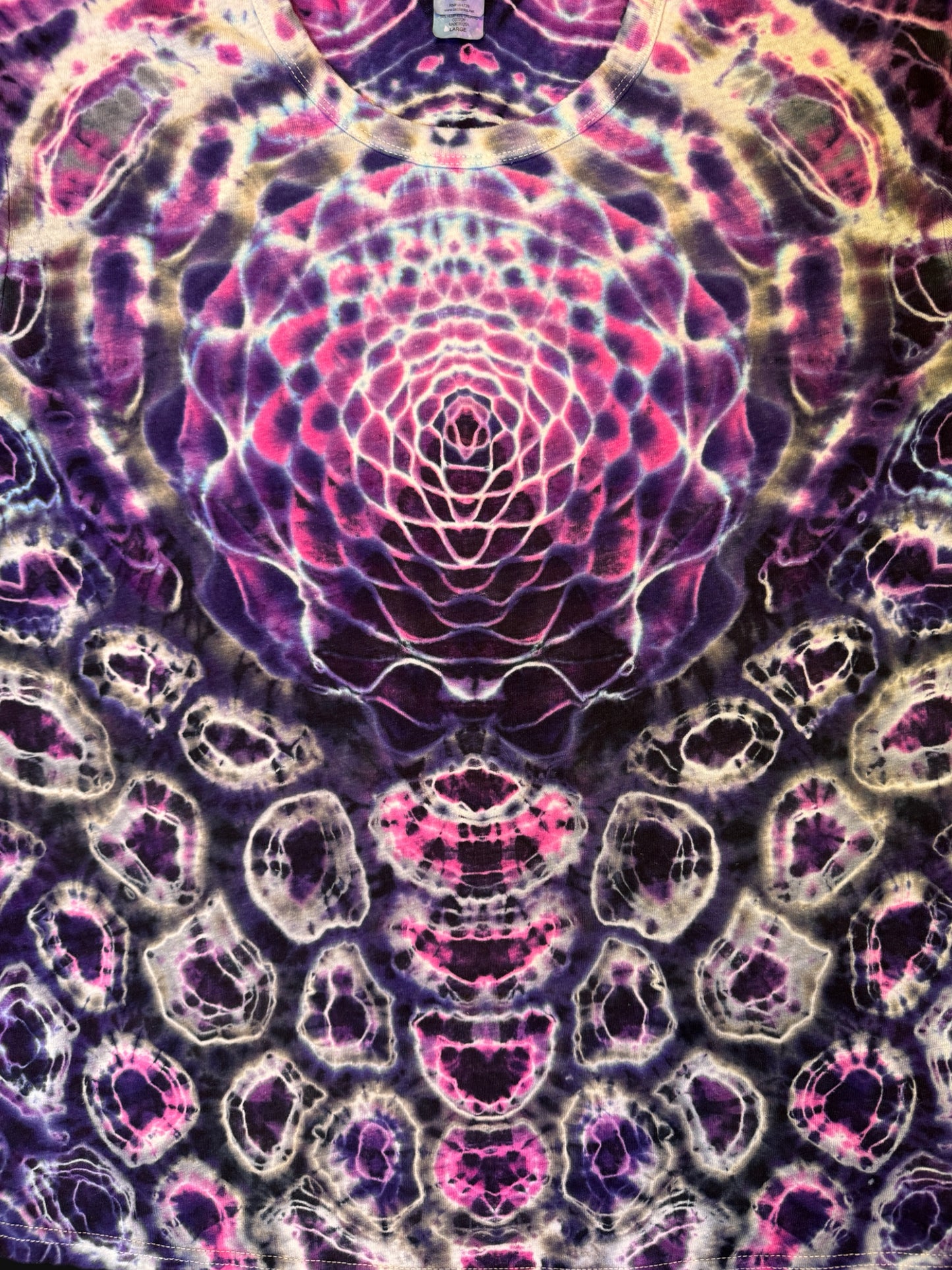 L - hemp cosmic mandala kenney style combo tee