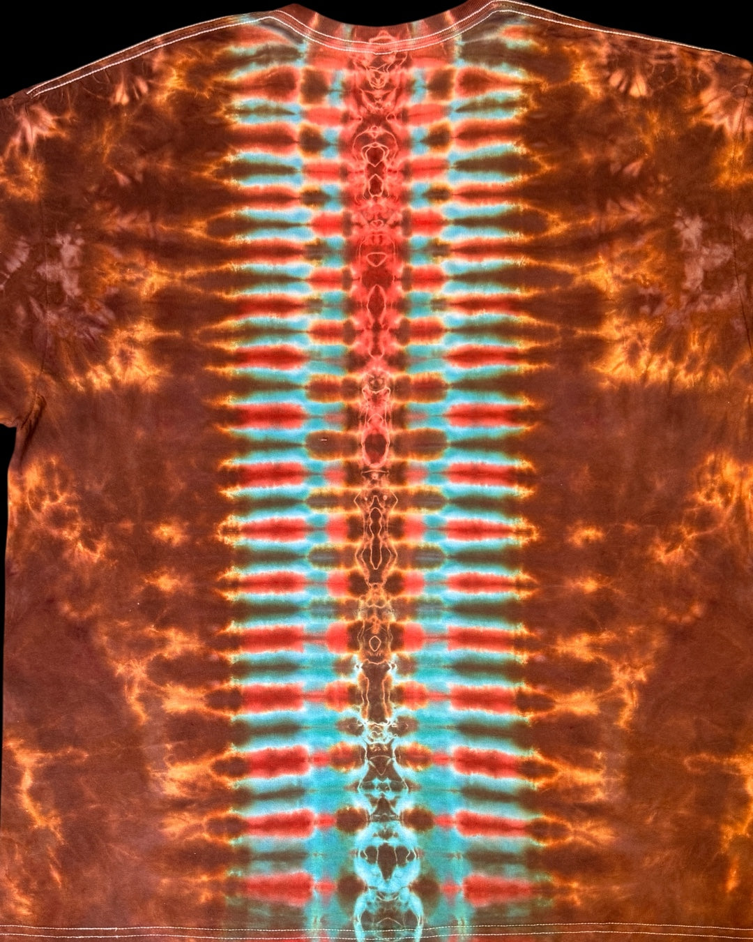 XXL - chocolate super mandala with kenney style pleated spine tee