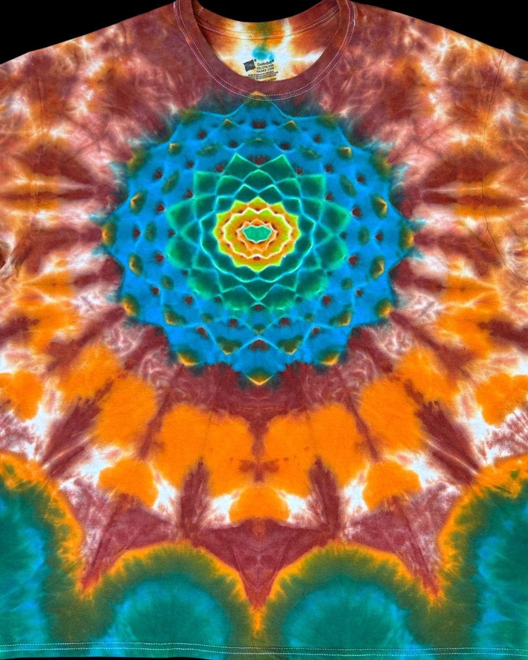 XXL - experimental color mandala tee