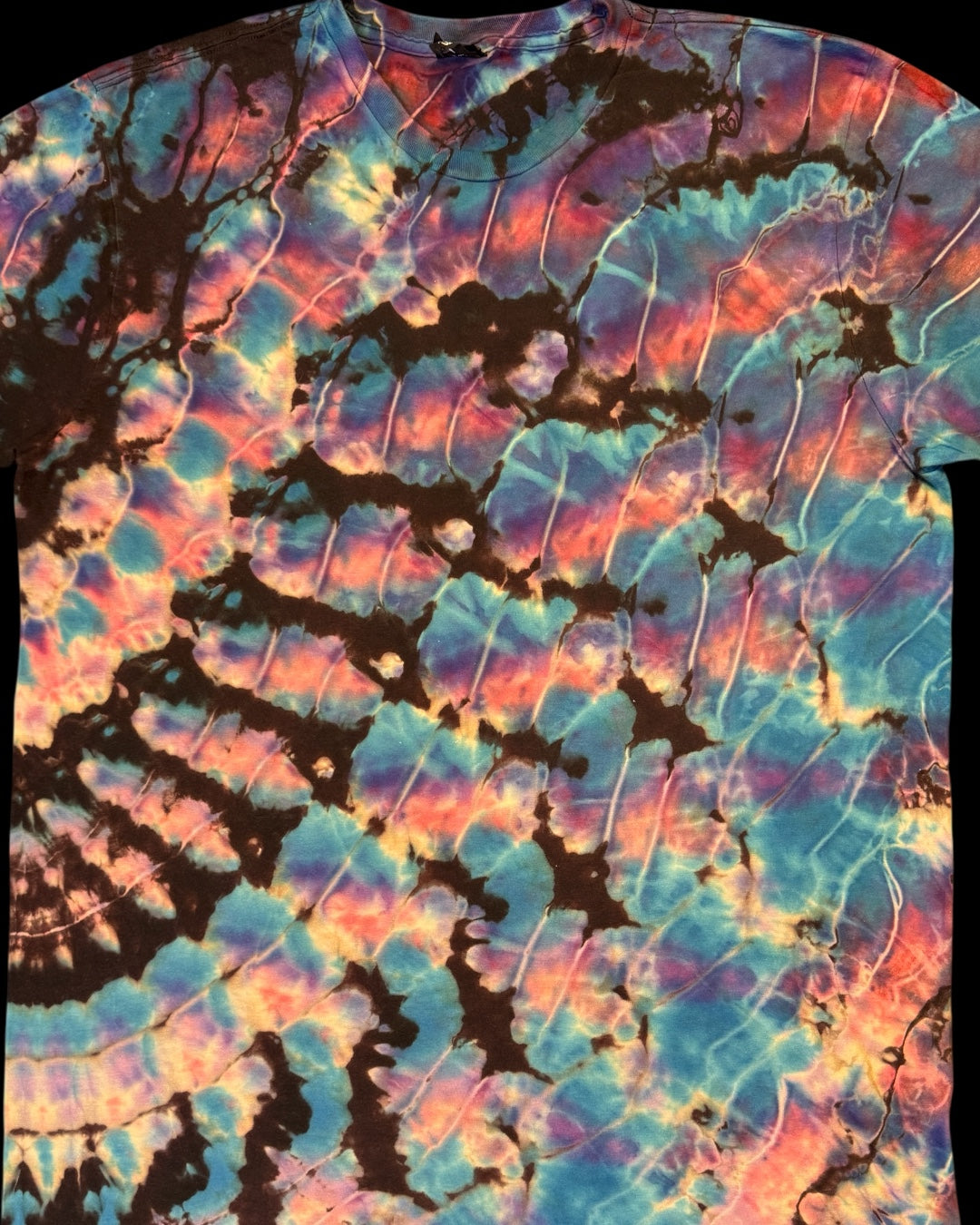 L - black reverse dyed cosmic rolled tee