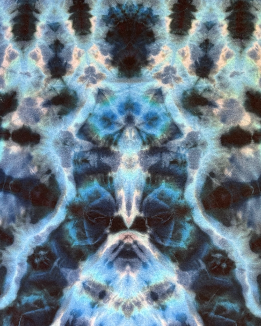 XXL - front to back blue-dala tee