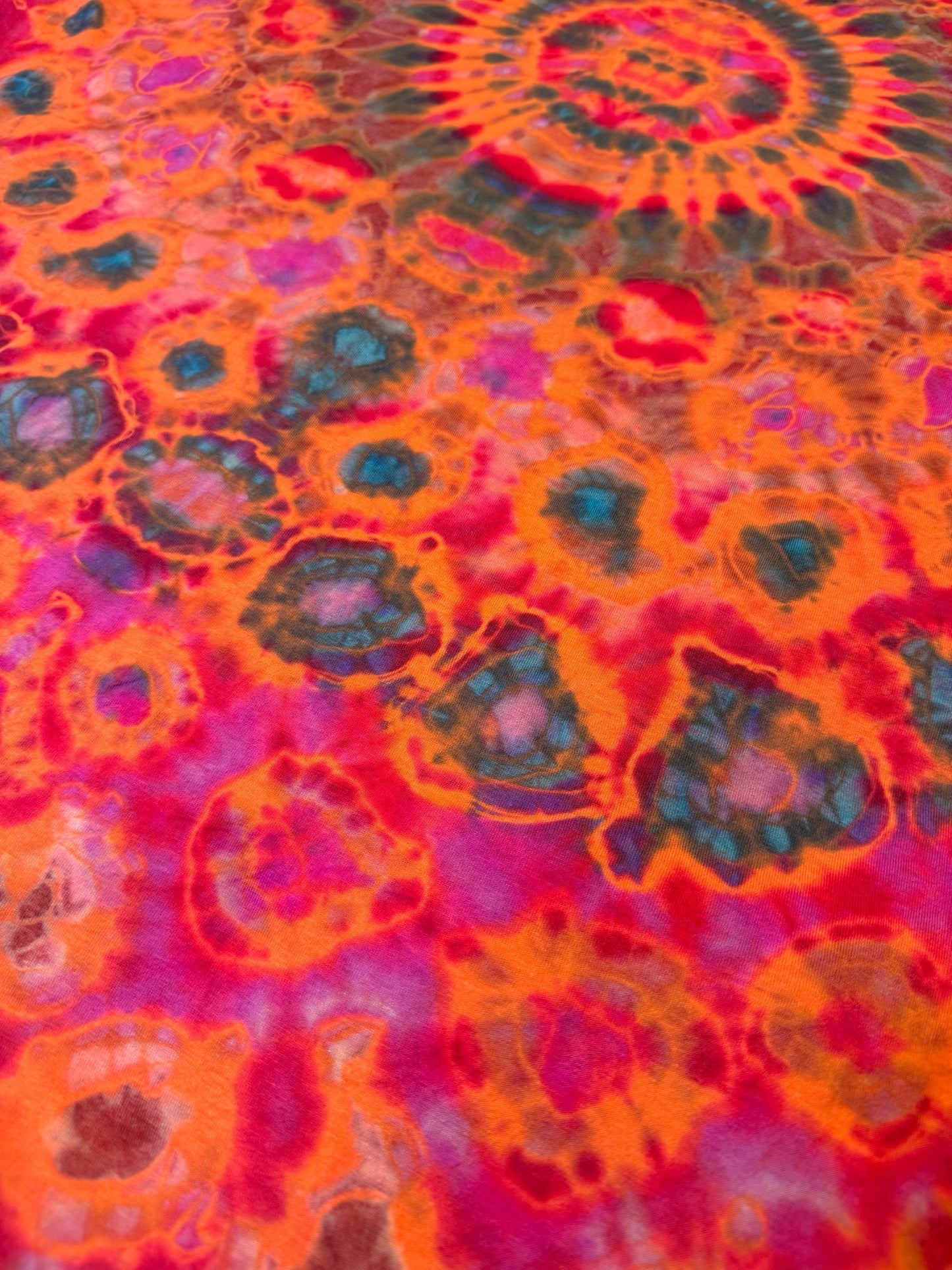 L - orange reverse dyed kenney tee