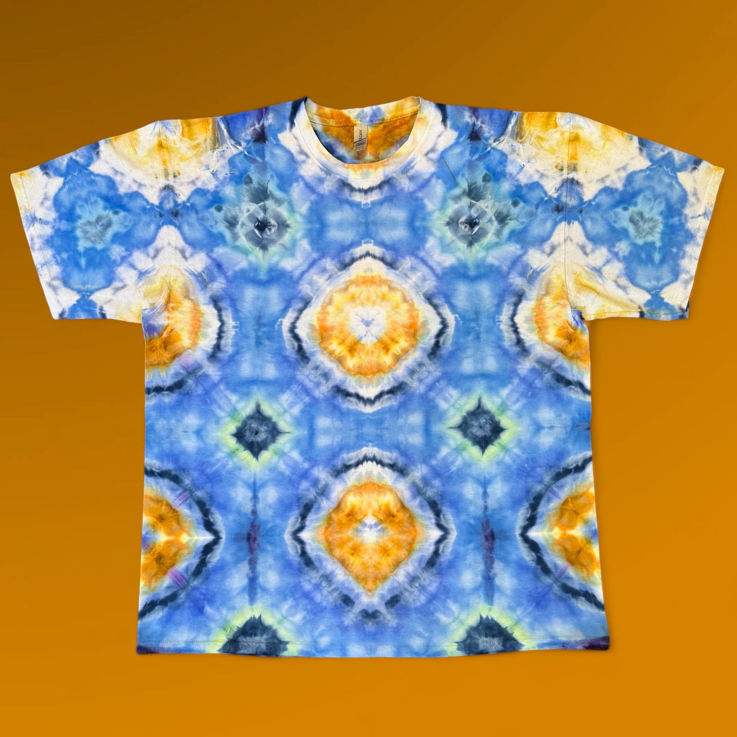 XXL - ice dyed shibori medallion tee