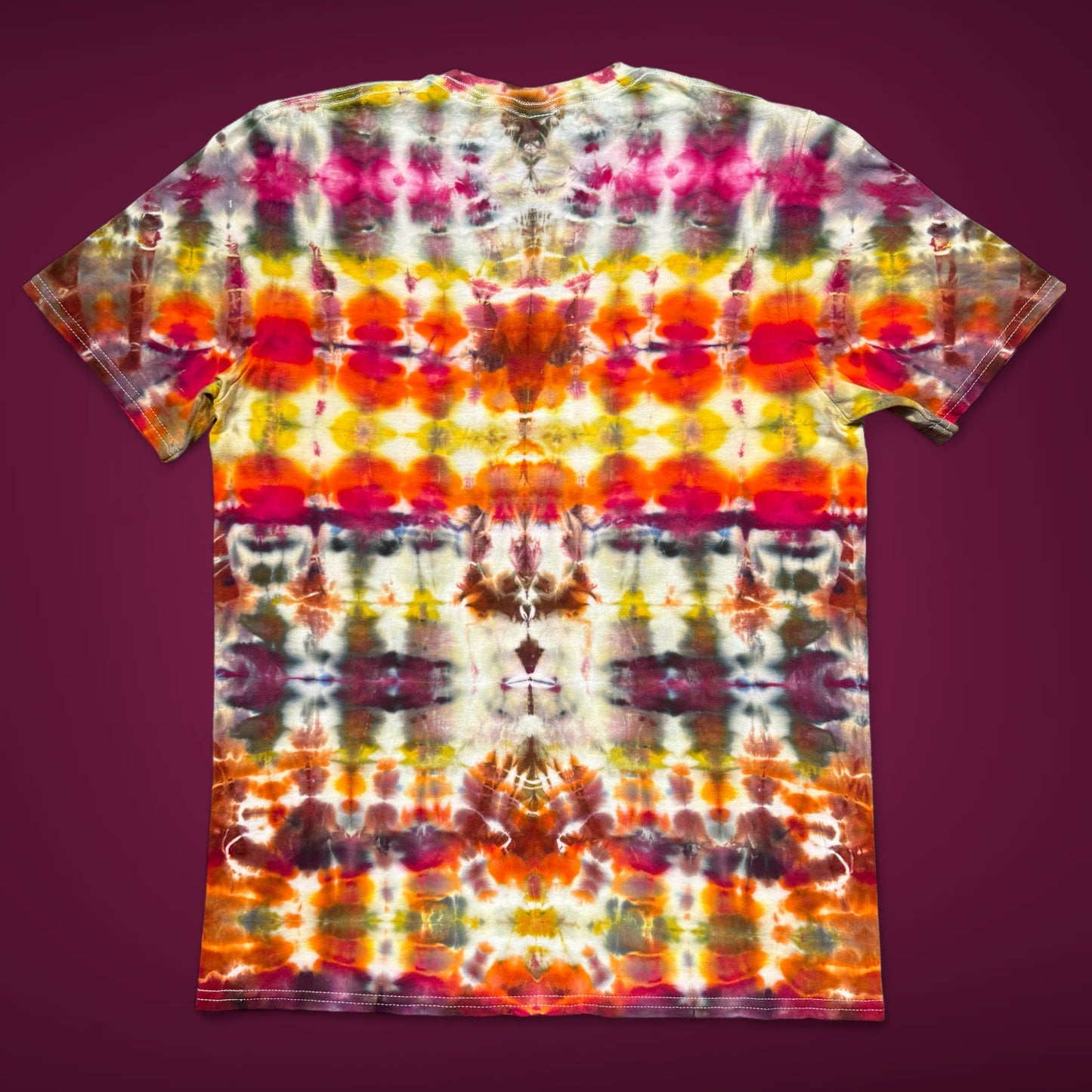 M - ice dyed mirrored trippy glitch tee