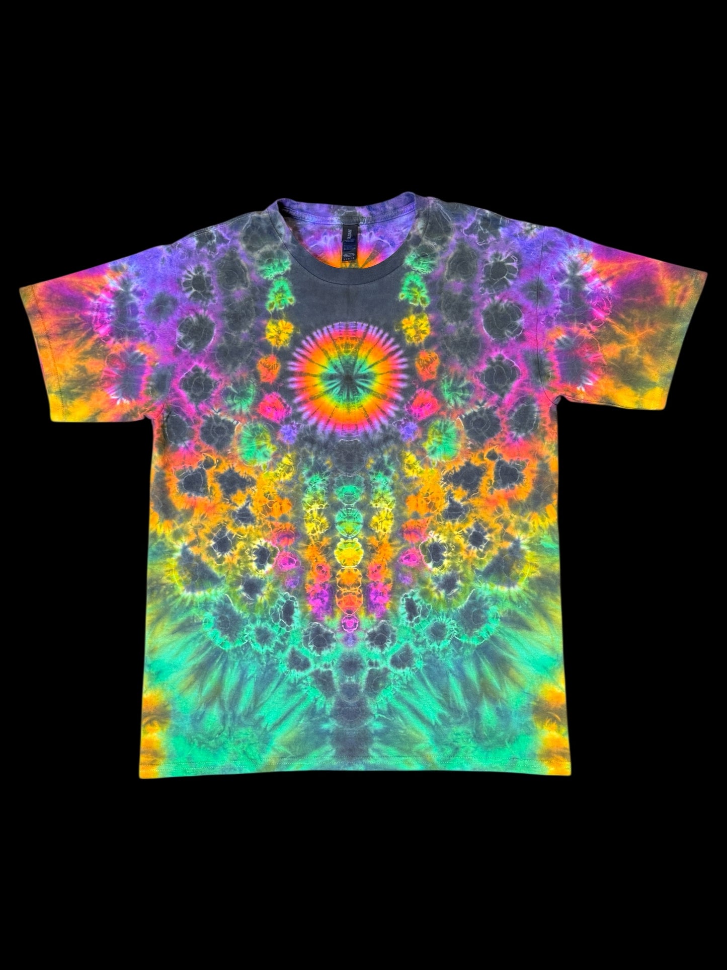 L - olive rainbows kenney style tee