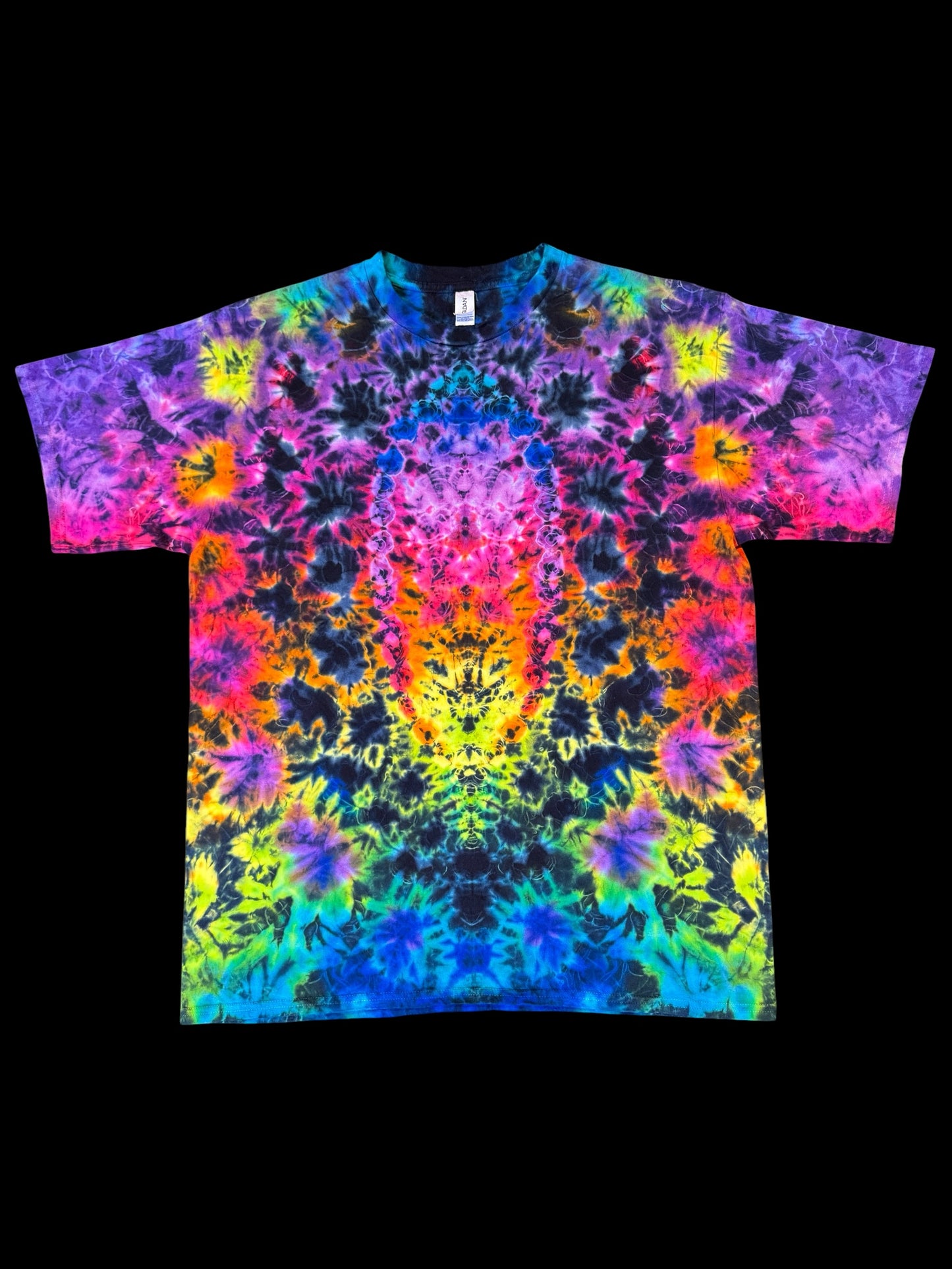 XL - rainbow kenney style tee