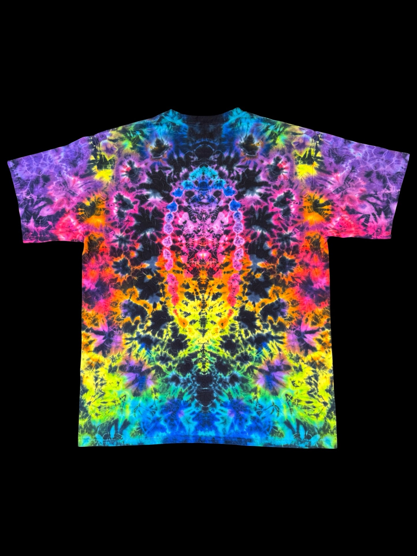 XL - rainbow kenney style tee