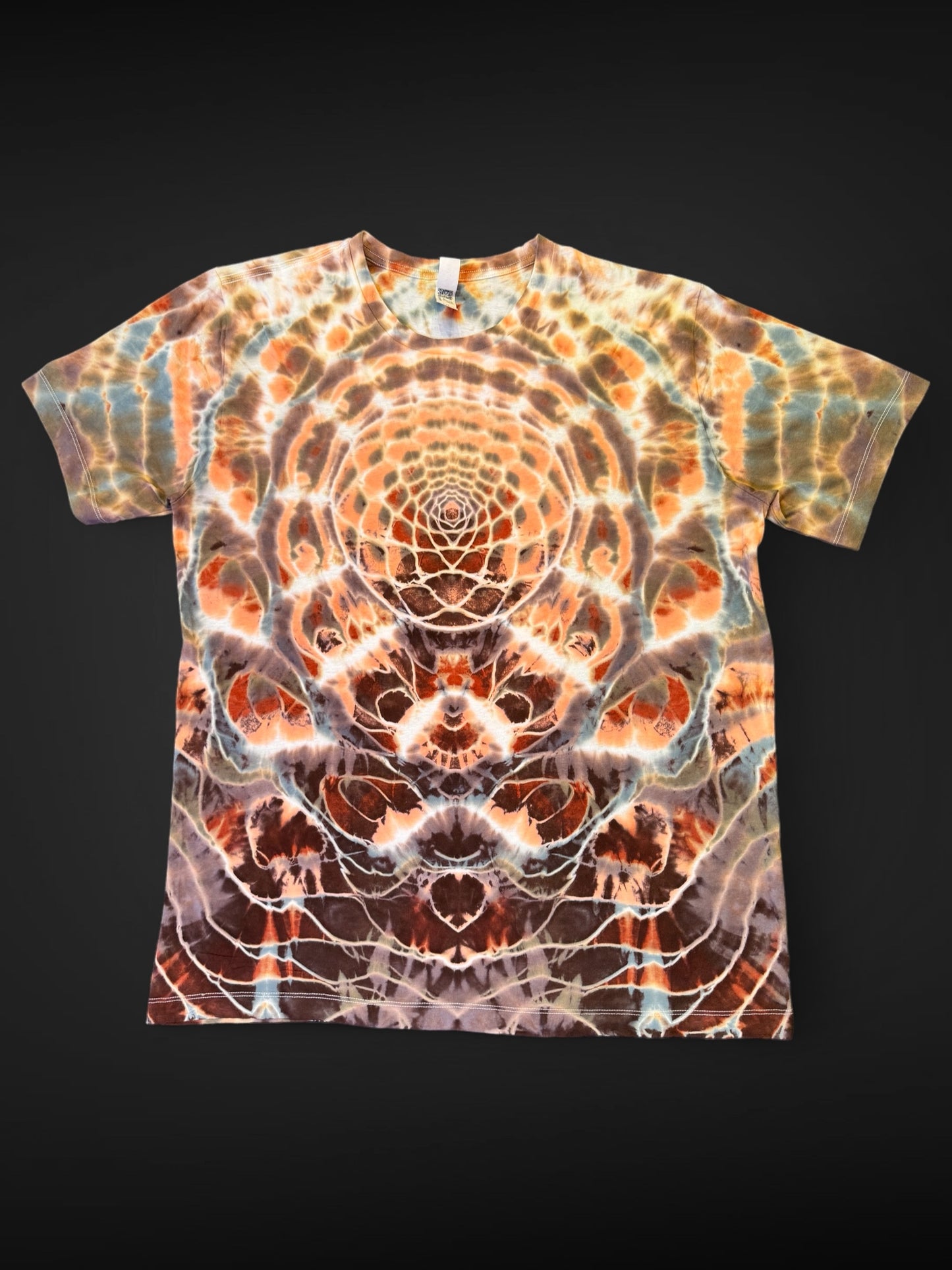 L - cosmic mandala tee