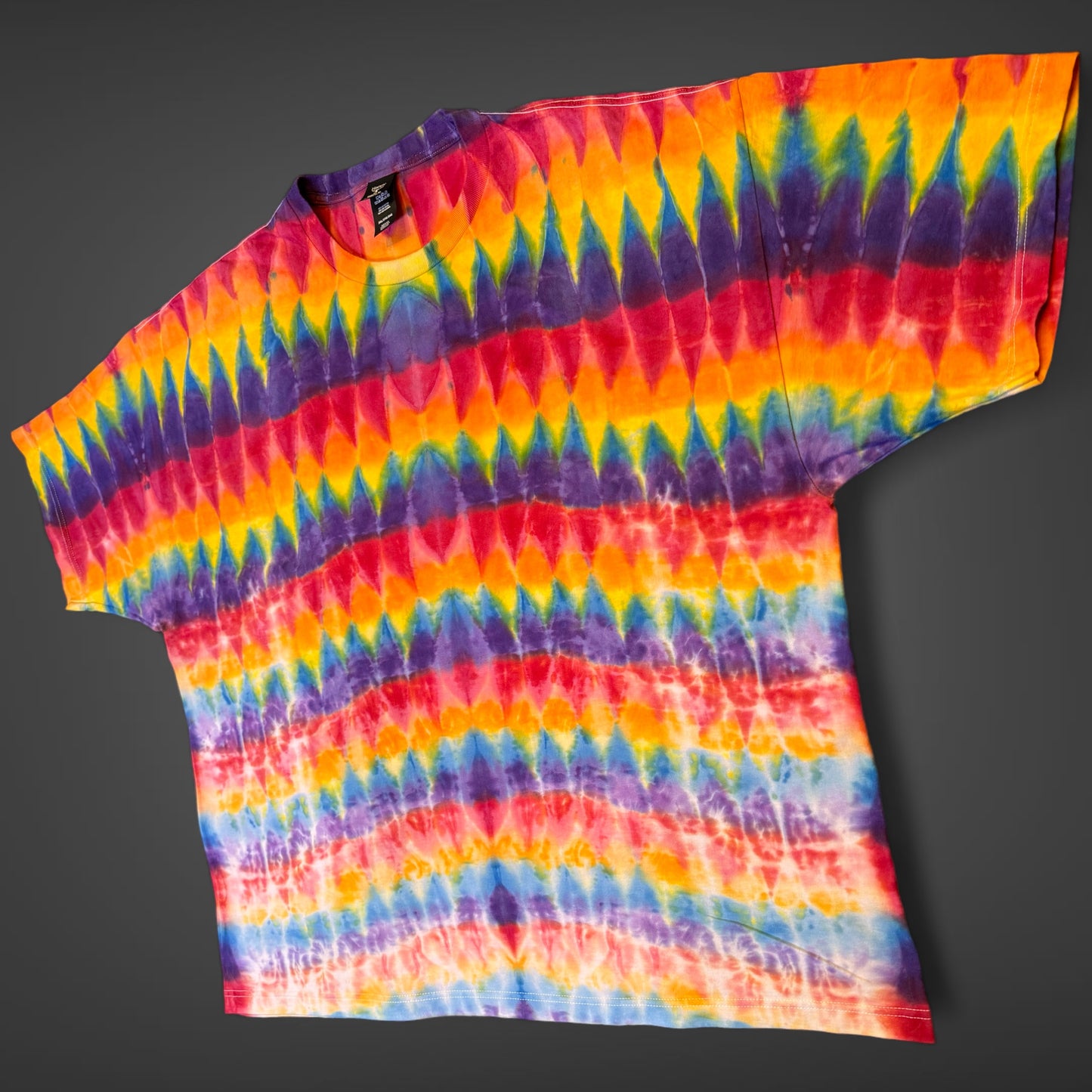 XXXL - rainbow arashi shibori tee