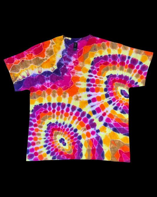 XL - liquid sunset mirrored ovaldalas tee