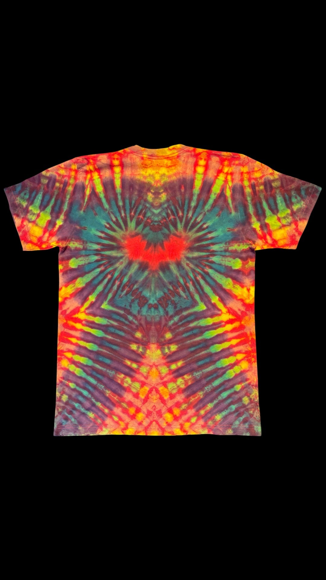 M - red reverse dyed heart tee