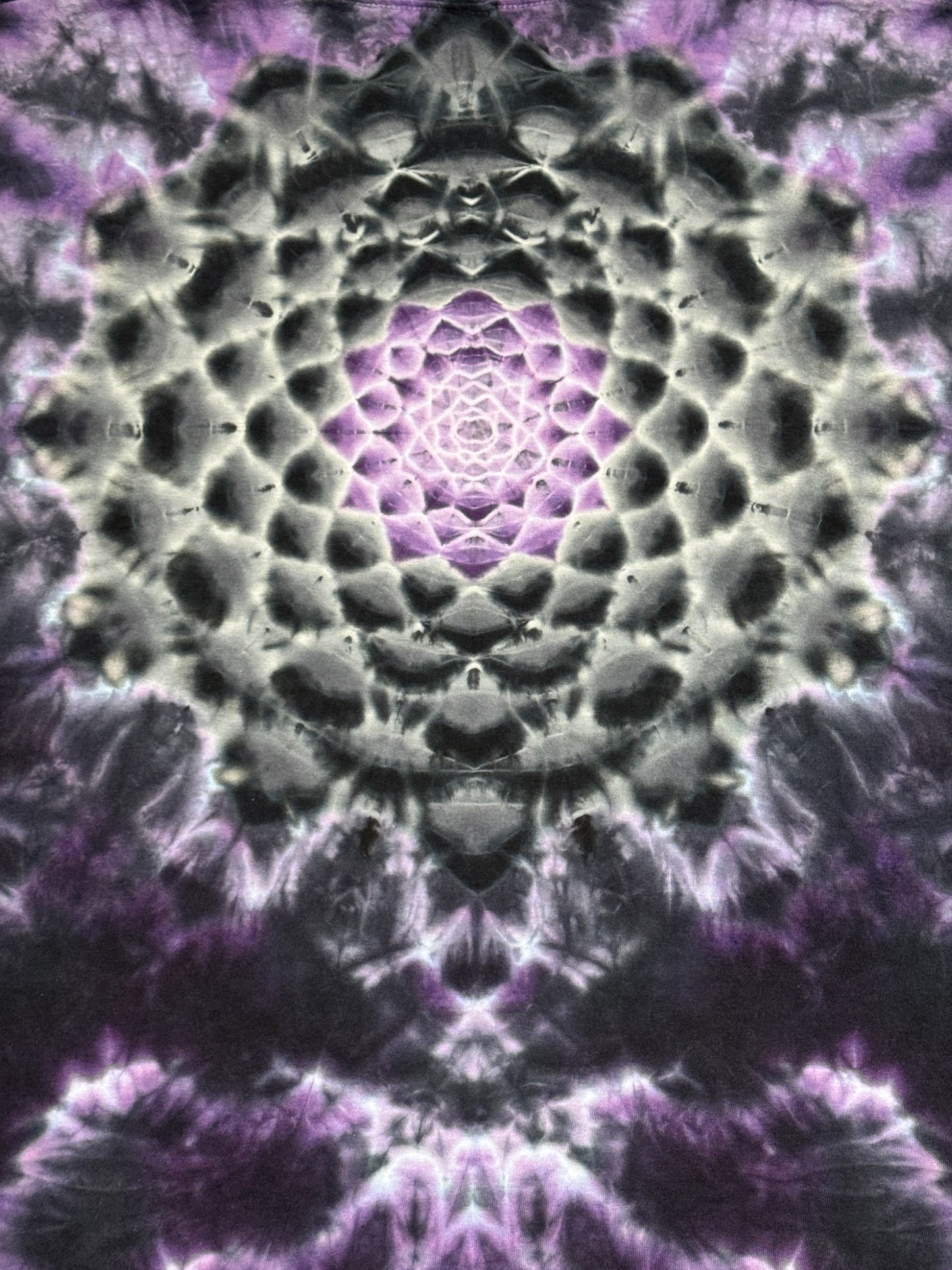 XXL - purple and gray kenney cosmic roll mandala combo tee