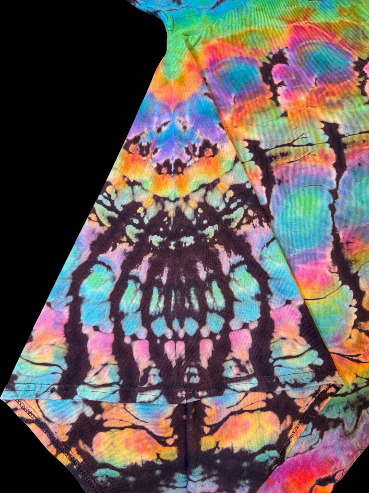 M - reverse dyed rainbow cosmic roll