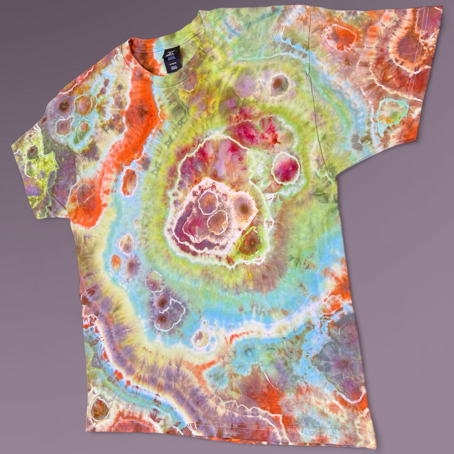 XL - ice dyed geode tee