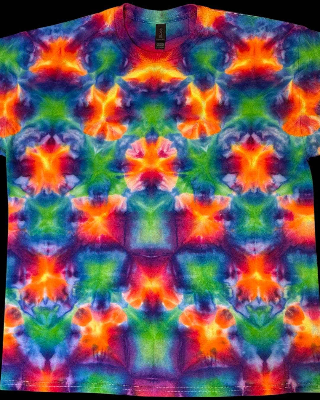 XL - rainbow experimental shibori tee