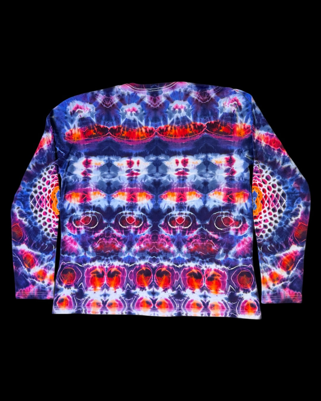 XL - lots of dala long sleeve tee