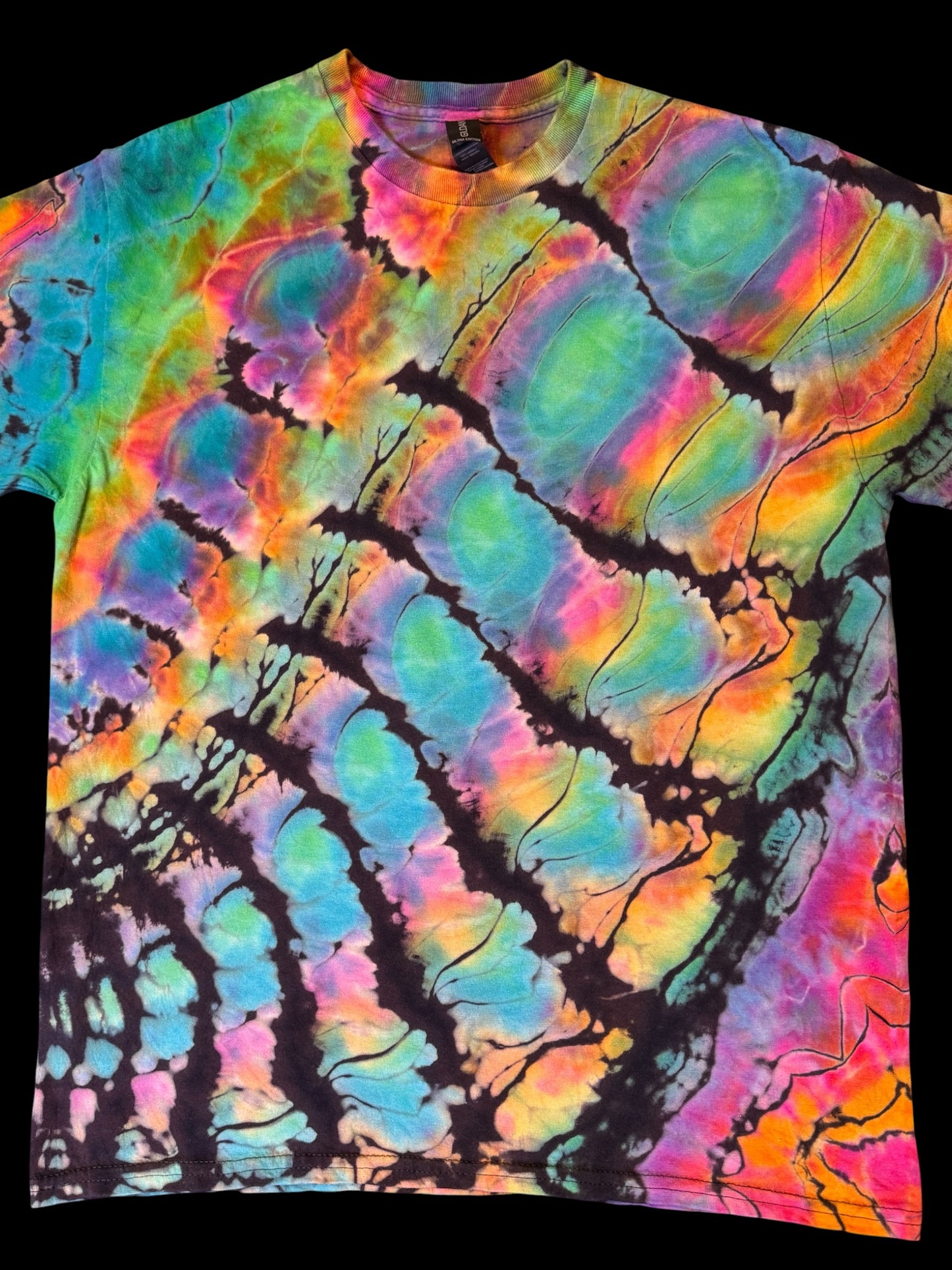M - reverse dyed rainbow cosmic roll