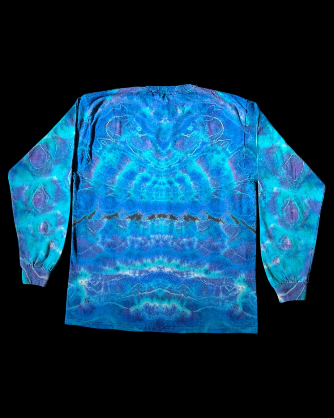 L - reverse dyed blue skies mandala cosmic rolled combo long sleeve tee