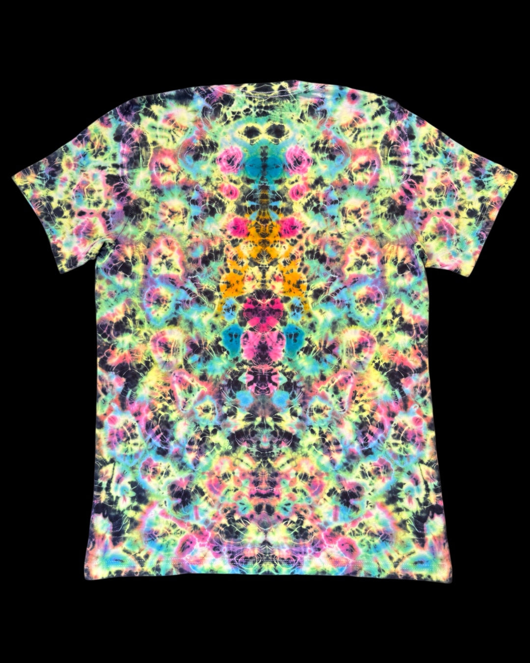 M - glowing pastel primary color kenney style tee