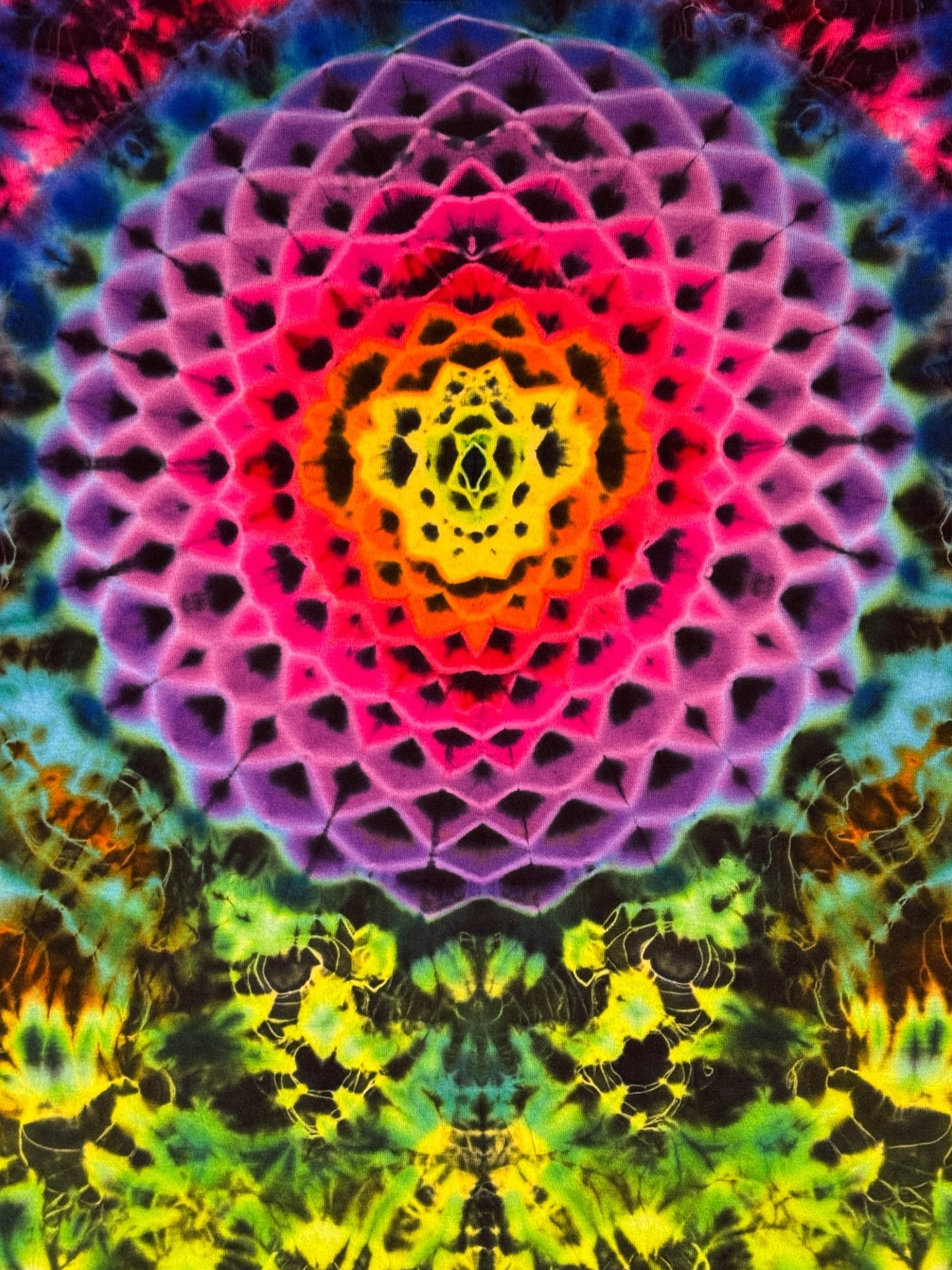 XL - rainbow mandala kenney combo tee