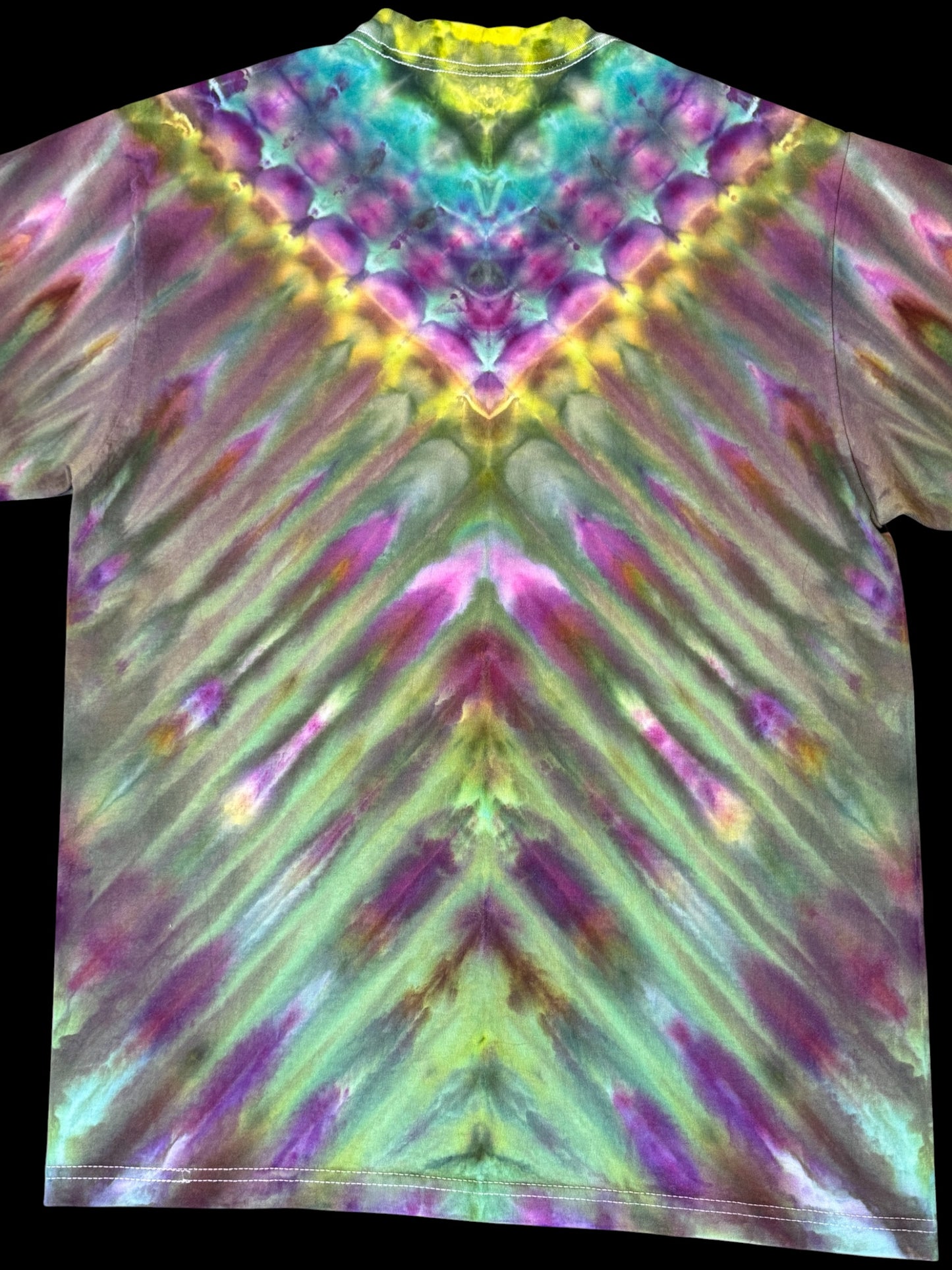 L - ice dyed chevron tee