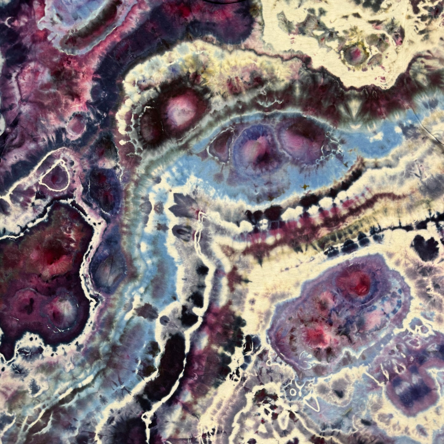 XXL - ice dyed geode tee