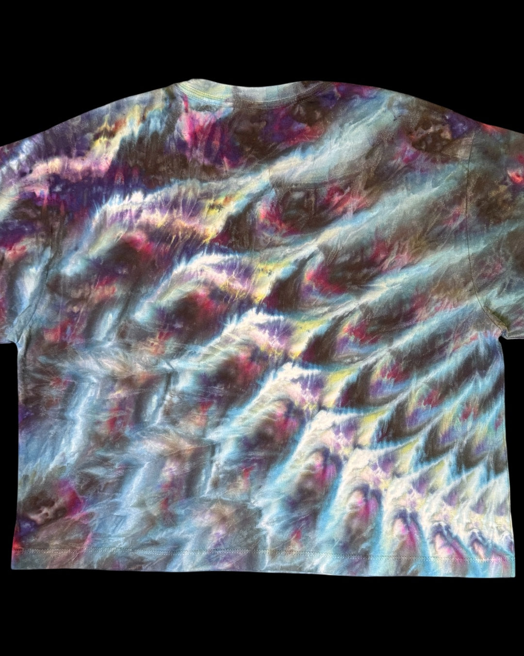 L - ladies’ fit bluesy cosmic roll boxy cropped tee