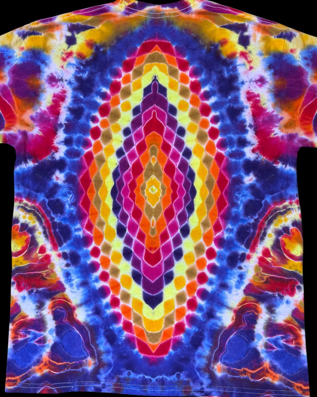 L - heartdala cosmic roll ovaldala combo tee