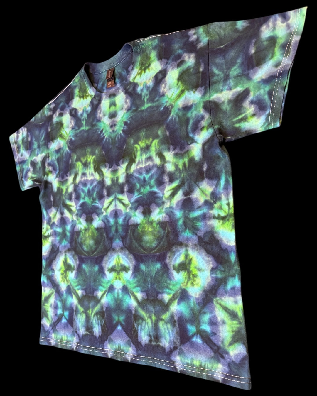 L - phthalo green experimental shibori tee