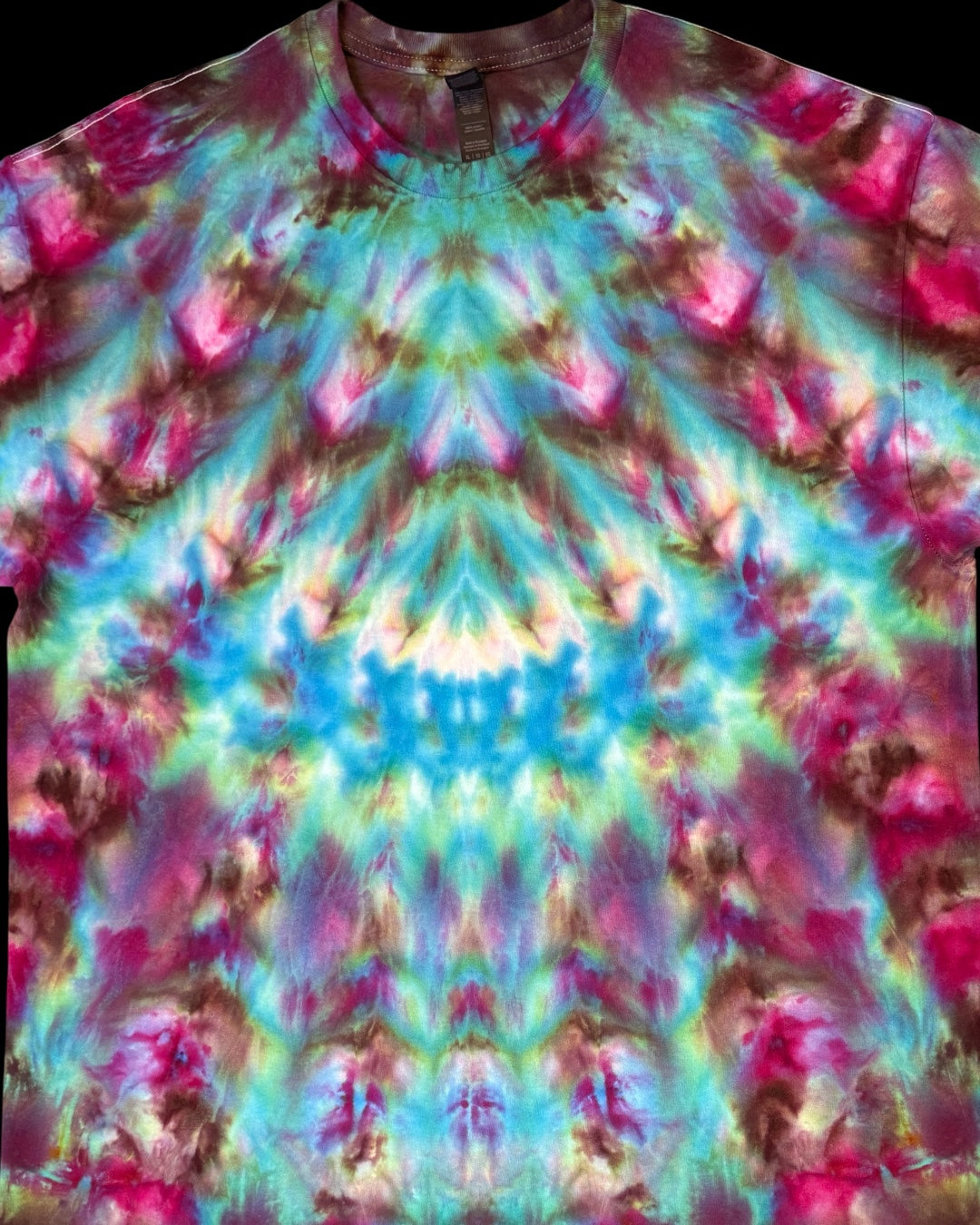 XL - ice dyed kaleidoscope eyes and blue violet mirrored cosmic rolled tee
