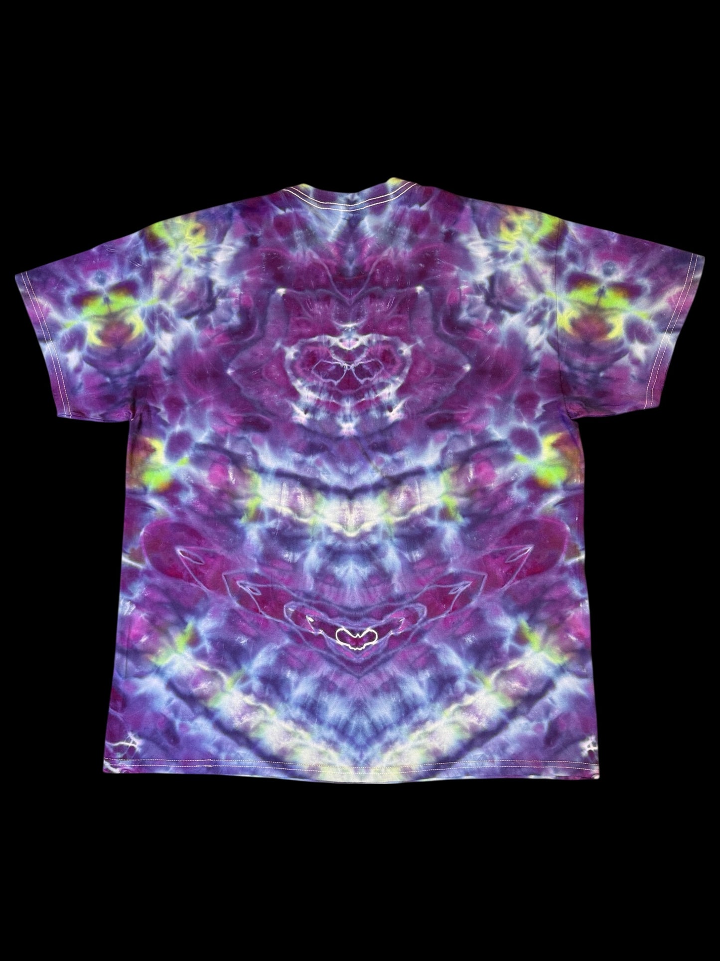 XL - ice dyed rolled six pointer mandala tee