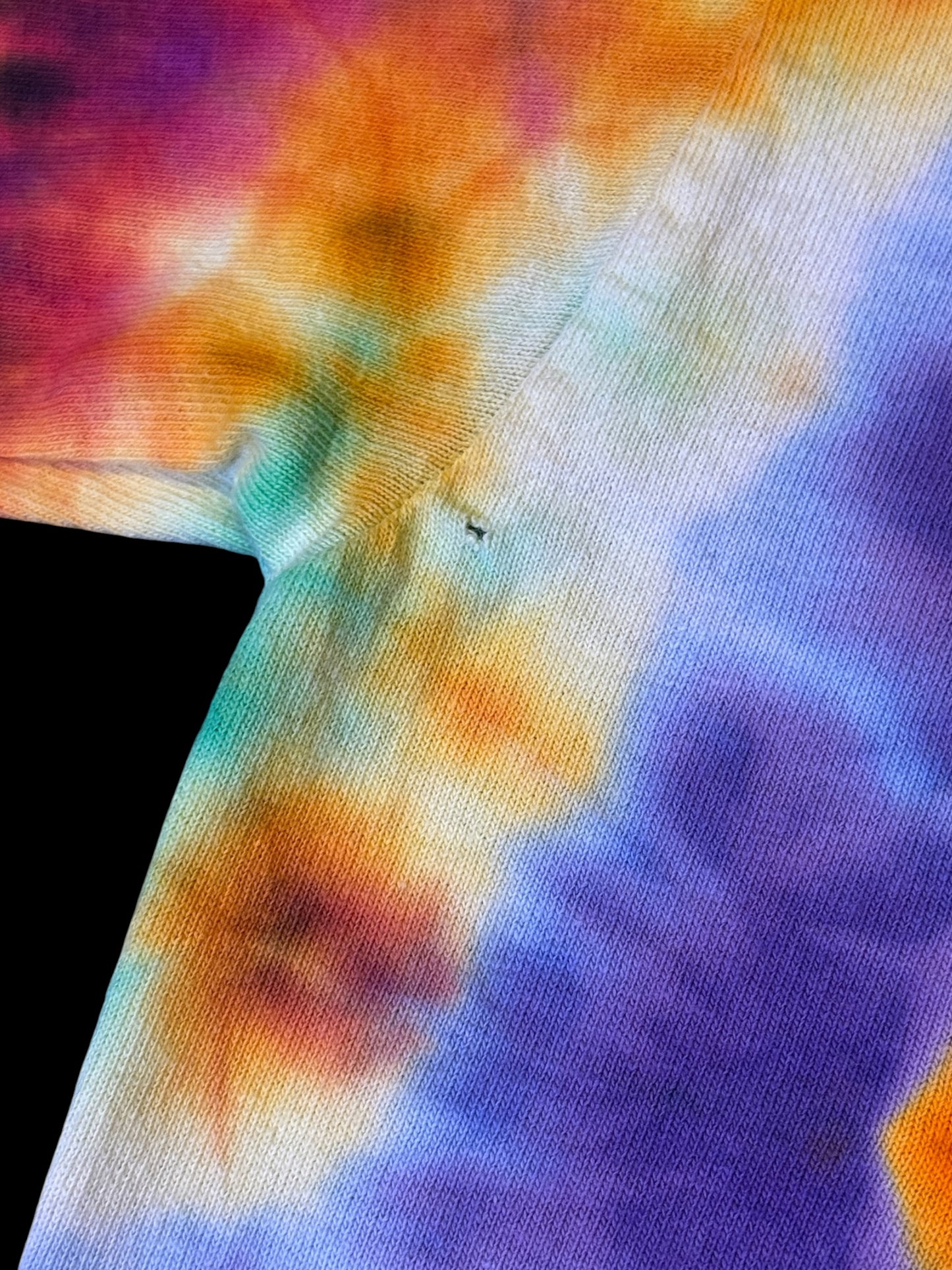 L - mandala cosmic roll geode combo tee