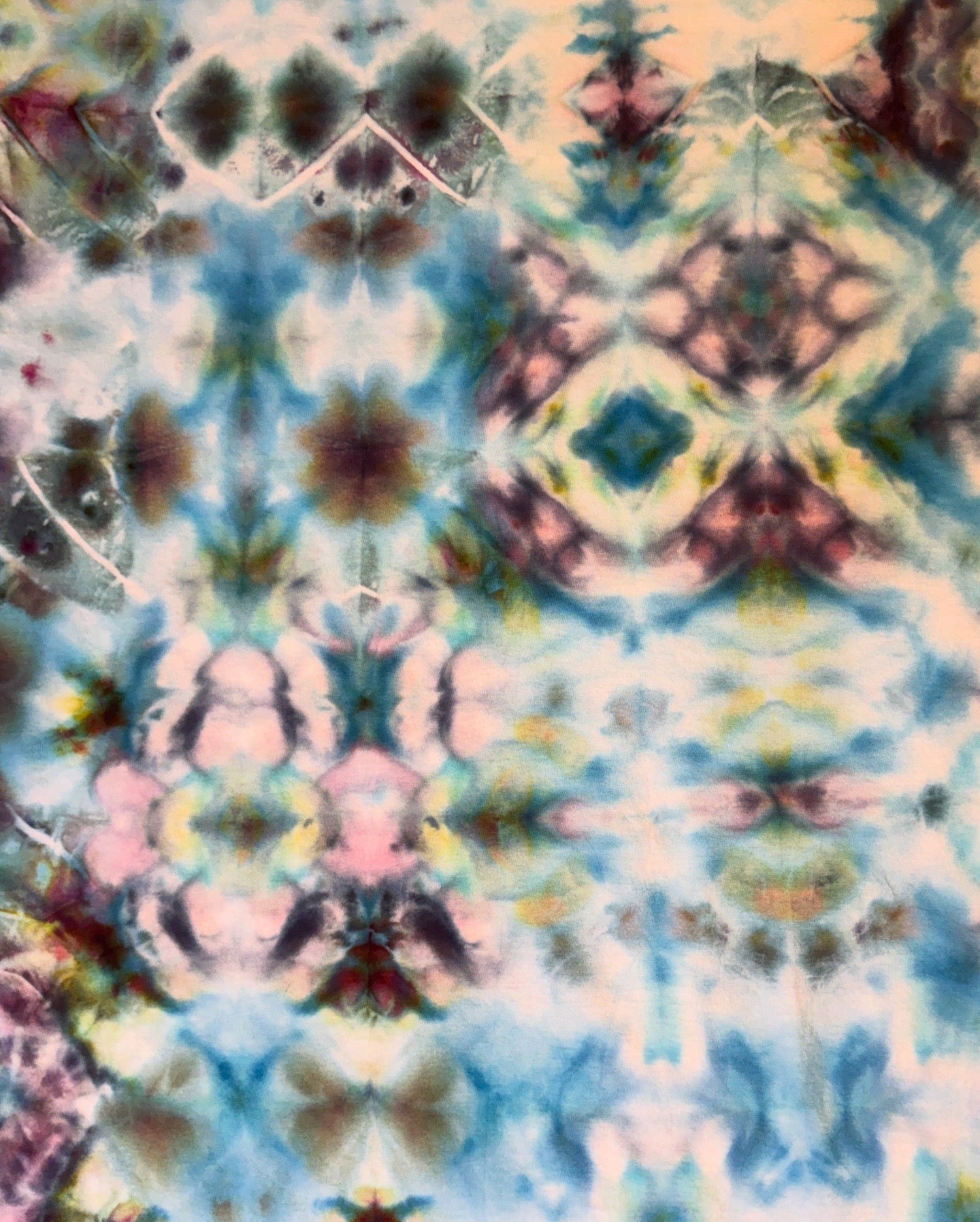 XXL - ice dyed glitchy glitch tee