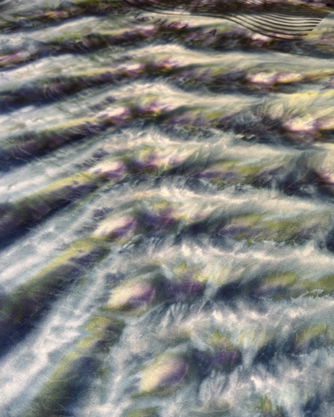 XXL - ice dyed avalon cosmic rolled logo tee