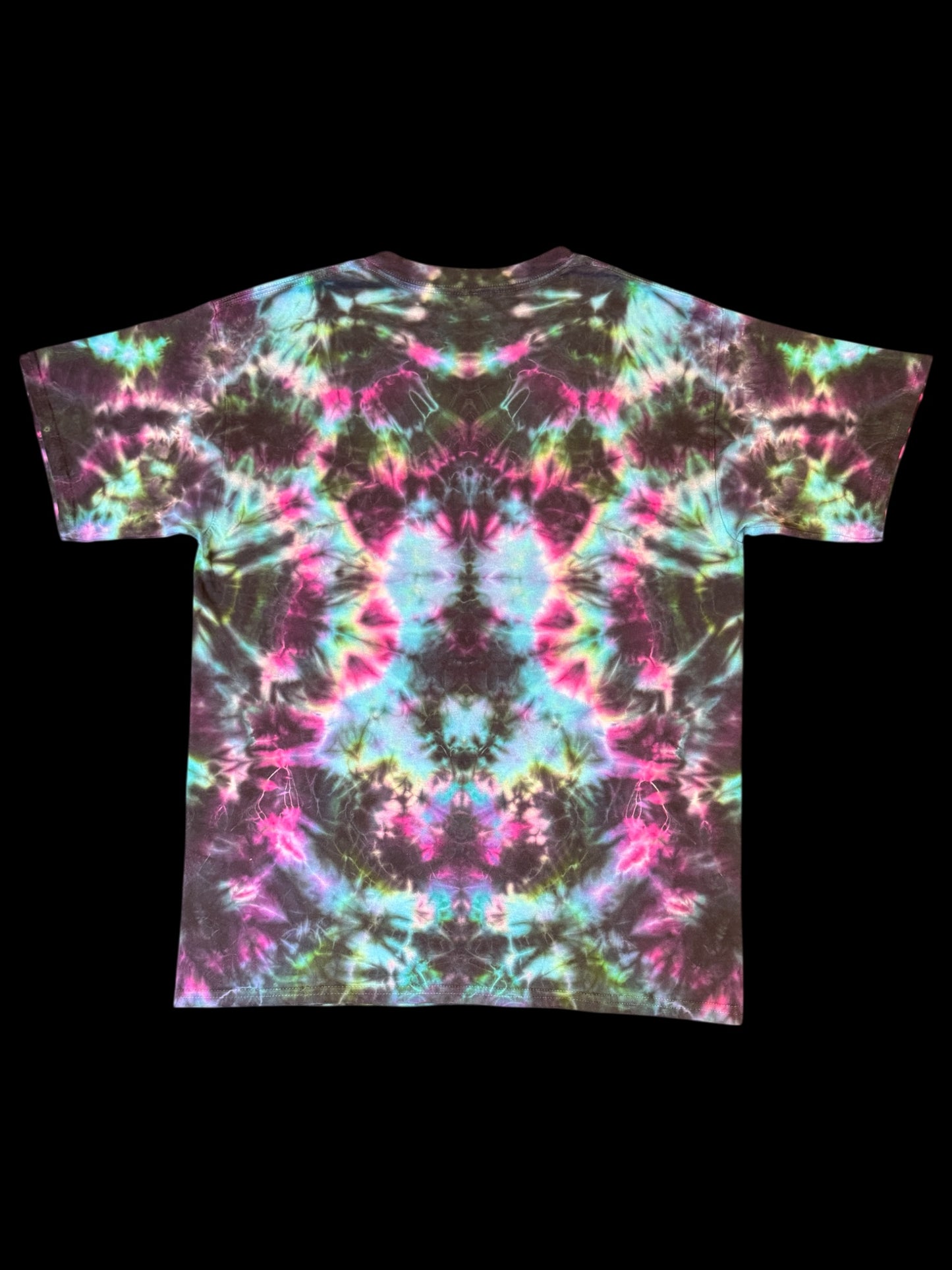 L - five pointer mandala trip combo tee