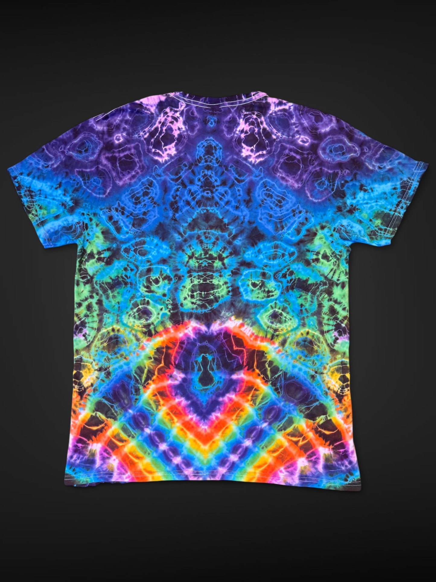 L - rainbow kenney style clown tee